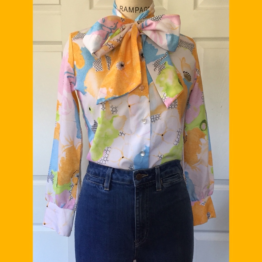 Vintage 60s tie neck button blouse